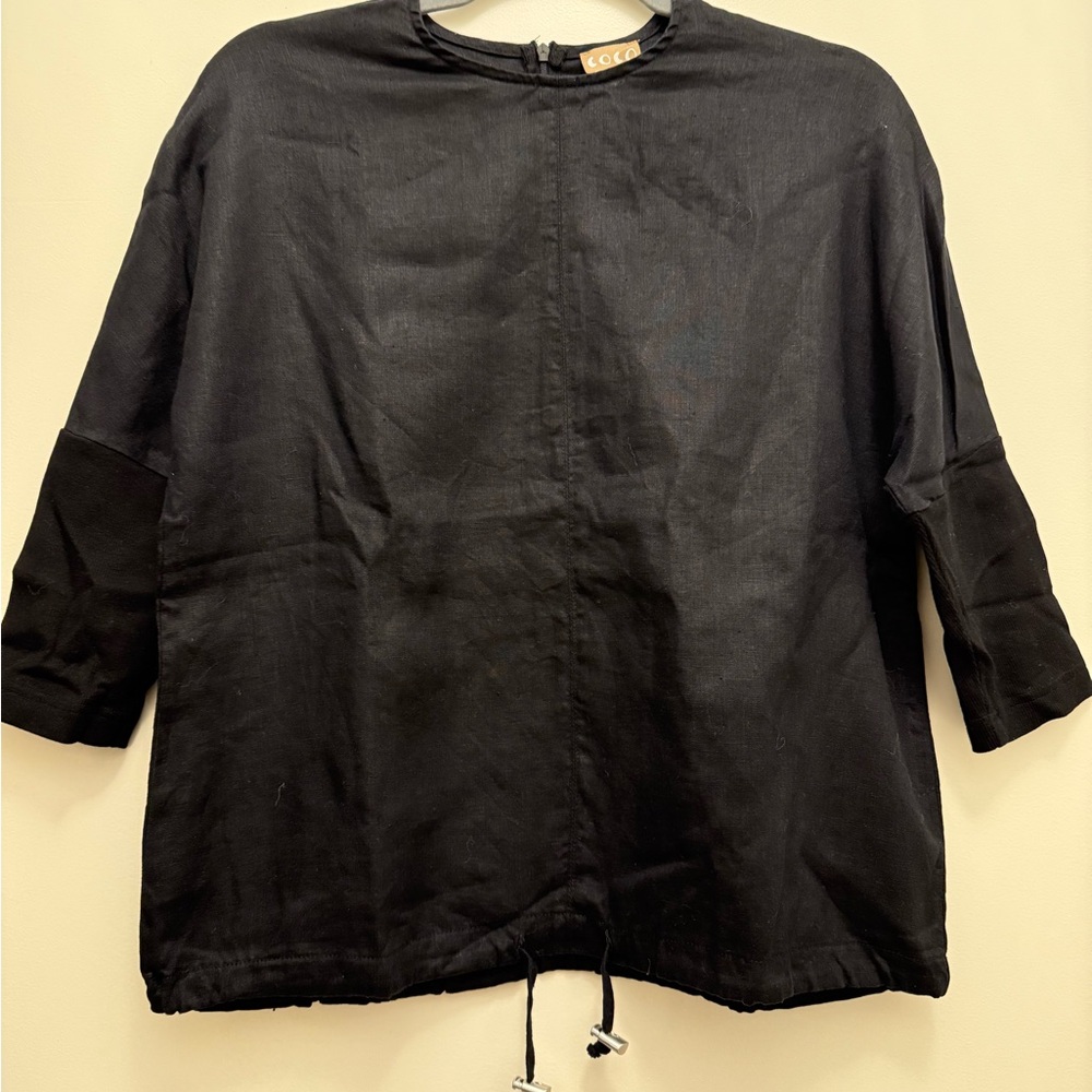 Black Women’s Top With Draw Strings Size Large
